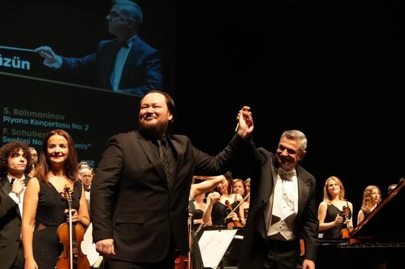 Eskişehir Senfoni Orkestrası yeni sezonu açtı