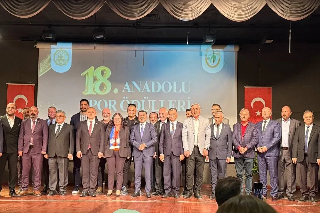 Anadolu Spor Ödülleri’nde Çayırova’ya büyük onur