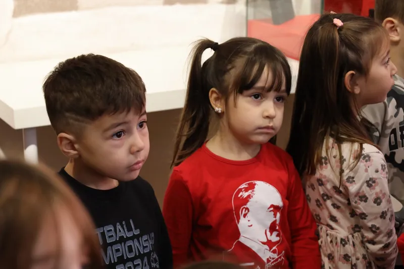 Çınar Çocuk Evleri Öğrencileri Atatürk