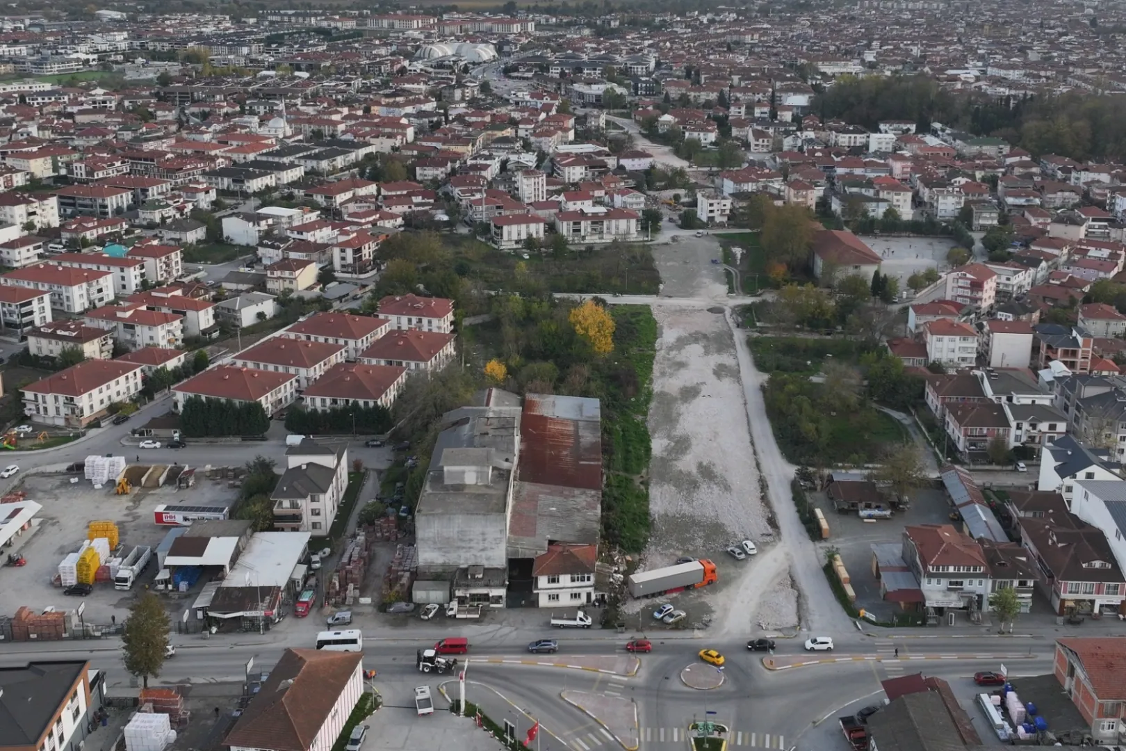 Sakarya’nın merkezine yeni bir ulaşım koridoru açılıyor