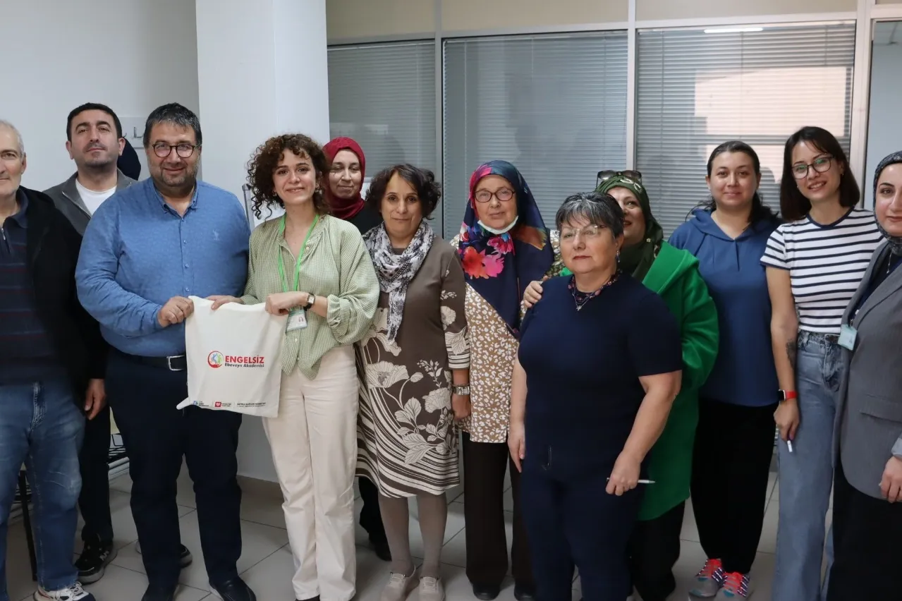 Kocaeli İzmit’te ailelere davranış yönetimi eğitimi verildi