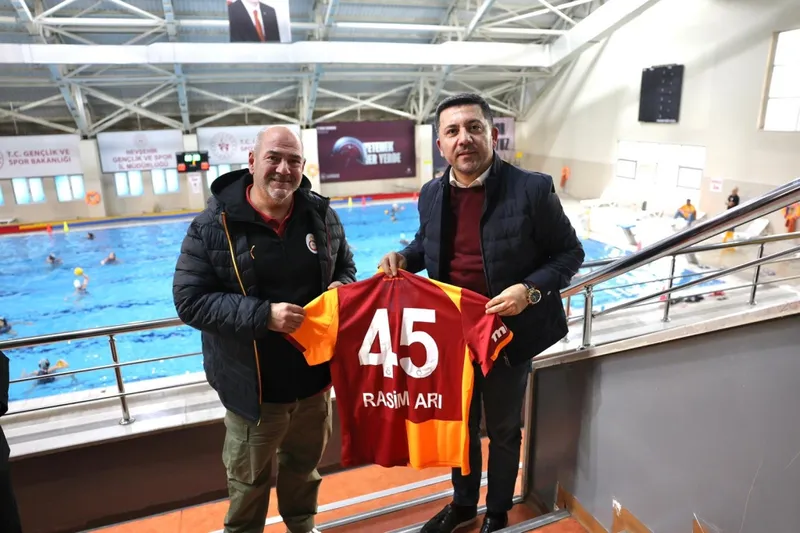 Nevşehir Belediyesi SK ve Galatasaray Sutopu Kadın Takımları Hazırlık Maçında Buluştu
