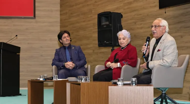 Nilüfer Örnek Özkan ve Adil Özkan