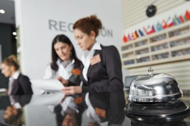 Turizm sektöründe yeni dönem... Otellerde kimlik fotokopisi alma dönemi resmen bitti!