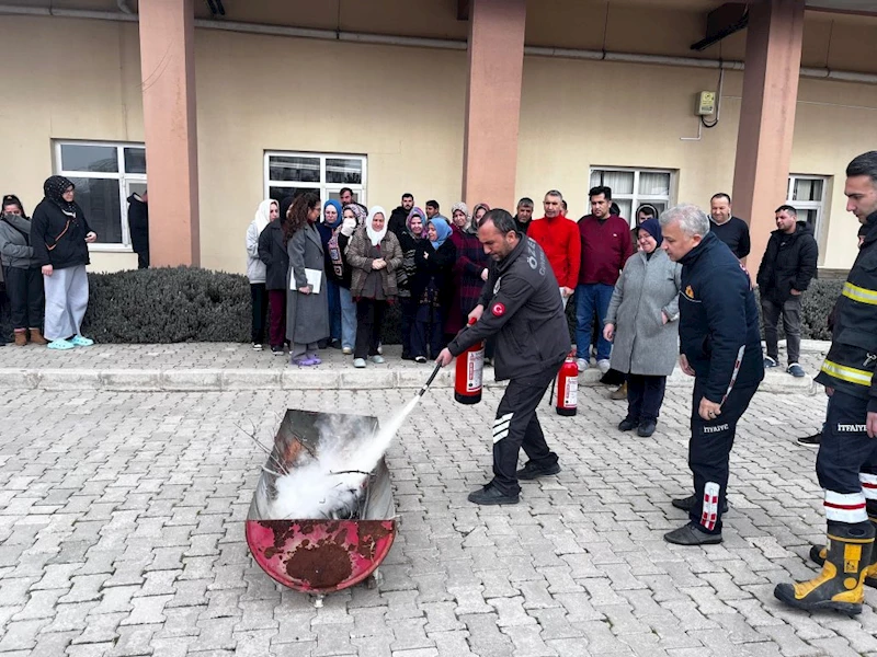 İtfaiye Müdürlüğümüzden Hüseyin Develi Huzurevi’ne Eğitim!