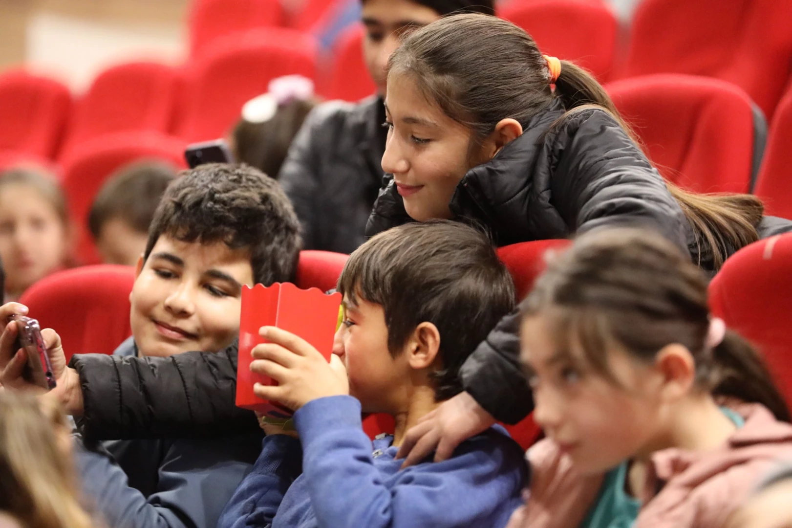 Başkan Aras’ın sinema hediyesine Muğla