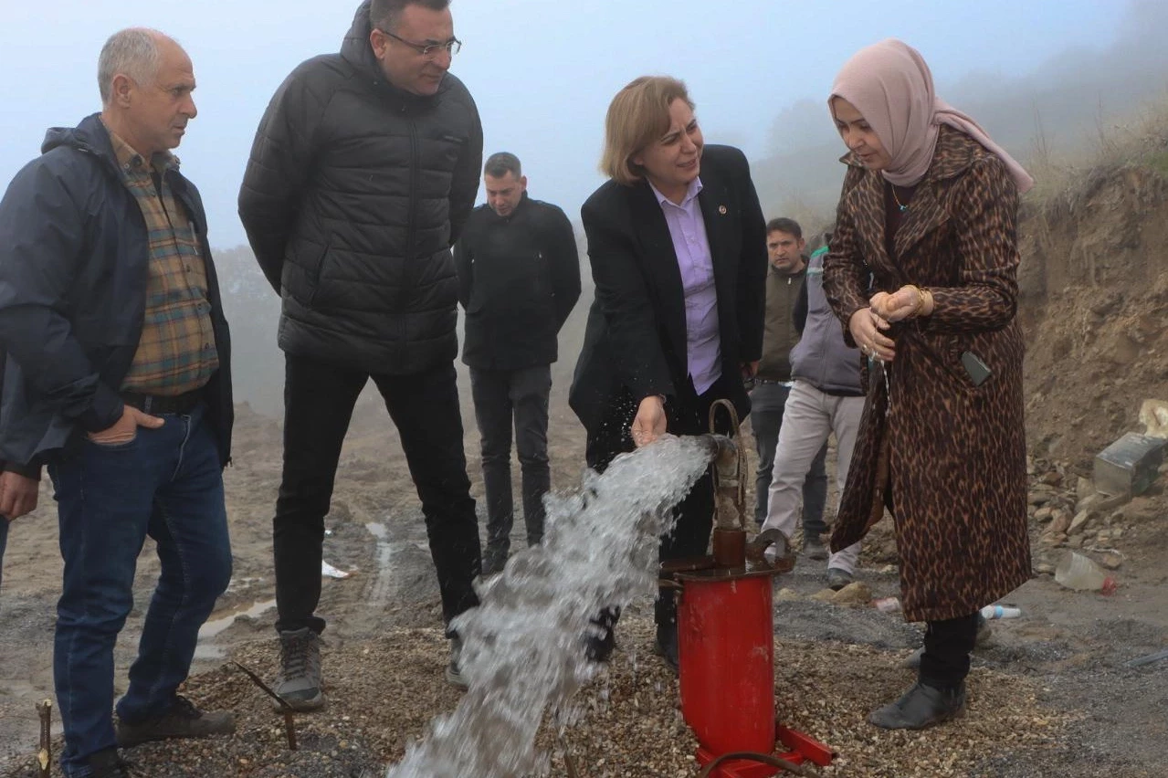 Manisa’da bir köyün daha su sorunu ortadan kaldırıldı