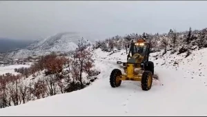 Kardan dolayı kapanan 129 kilometrelik yol ulaşıma açıldı