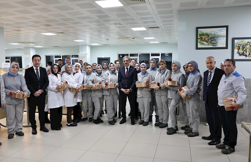 “Güçlü Türkiye’nin teminatı üreten, çalışan ve emek veren kadınlardır”