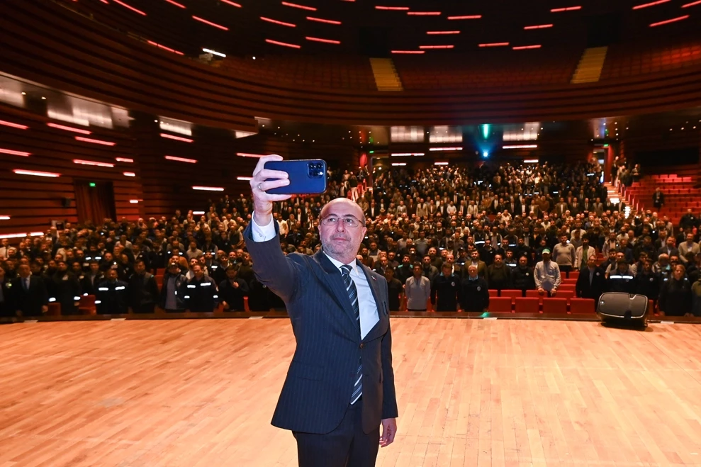 Konya Selçuklu’da Başkan Pekyatırmacı personel ile bayramlaştı