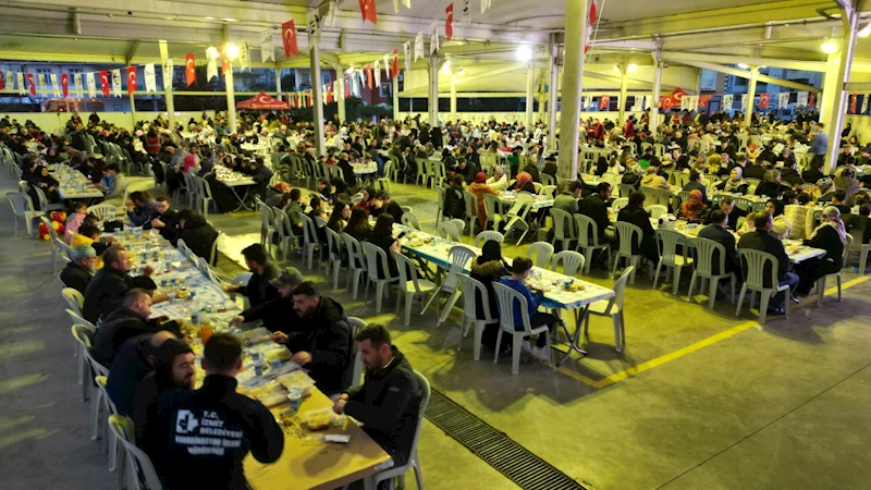 HÜRRİYET, “HALKIMIZIN KORKMADAN YAŞAYACAĞI TÜRKİYE ÖZLEMİMİZ VAR”