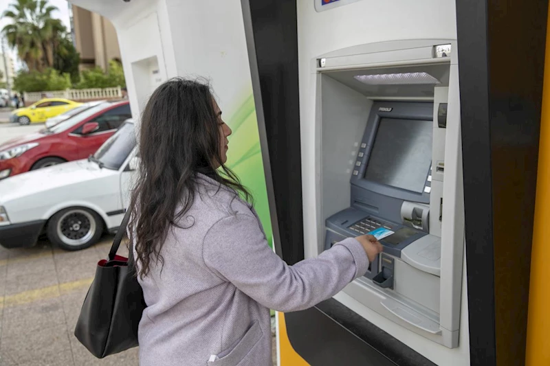 Büyükşehir Halk Kart ve Öğrenim Yardımı Ödemelerini Hesaplara Yatırdı