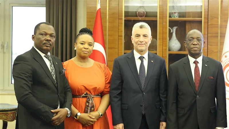 Ticaret Bakanı Bolat, Gine