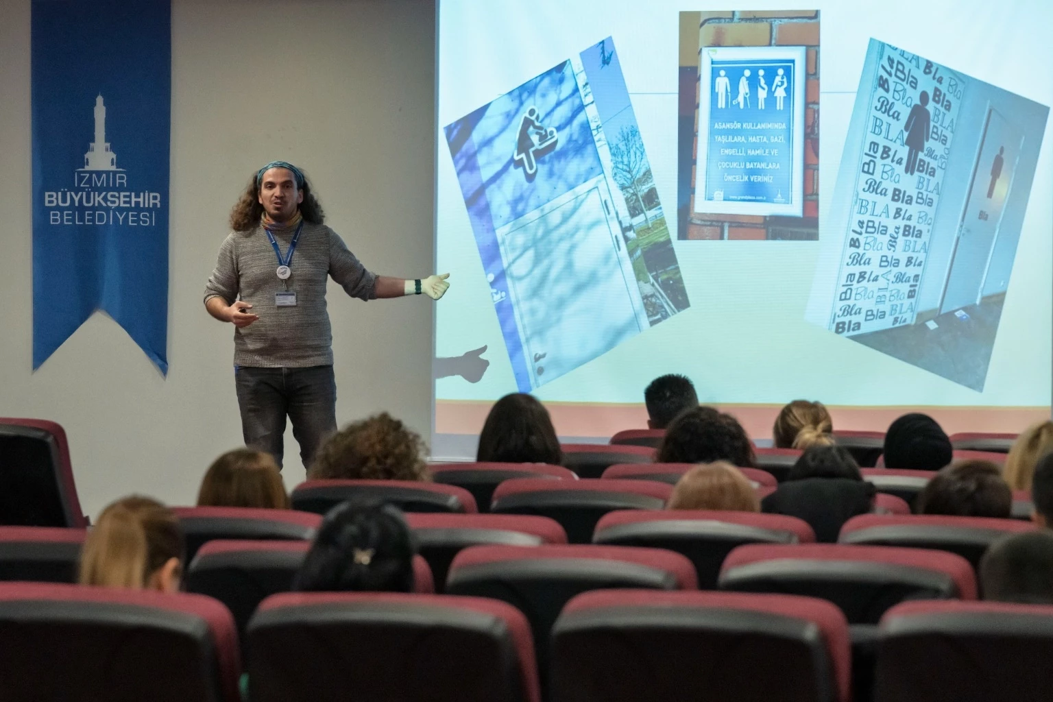 İzmir şiddete karşı 