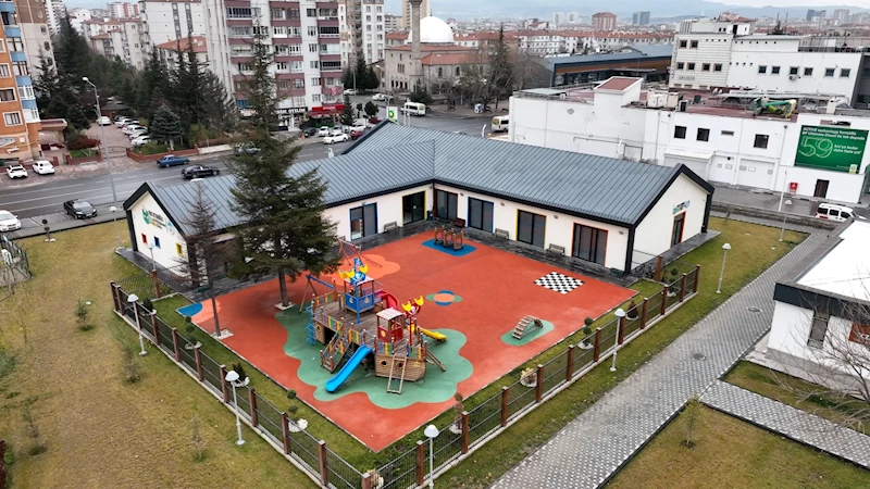 Büyükşehir Çocuk Kütüphanesi, Miniklerin ve Ailelerinin Gözdesi Oldu