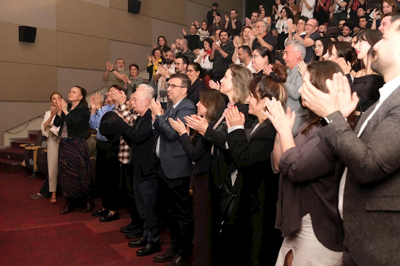 Dünya Tiyatro Günü’nde prömiyer heyecanı