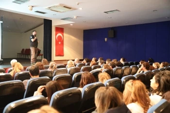 BÜYÜKŞEHİRDEN PERSONELE “EN İYİ NARKOTİK POLİSİ: ANNE” EĞİTİMİ