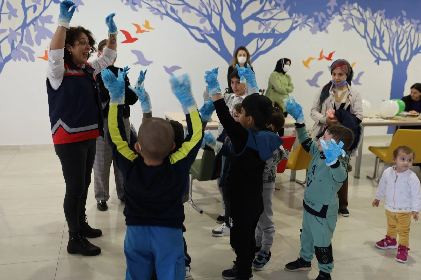 Bursa Büyükşehir’den LÖDER destekli onkoloji hastalarına moral