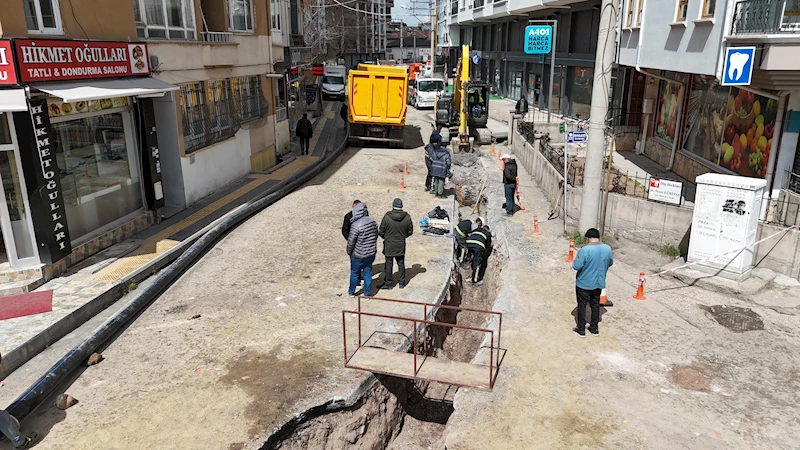 AKSARAY’DA ALTYAPI DÖNÜŞÜMÜ TÜM HIZIYLA SÜRÜYOR