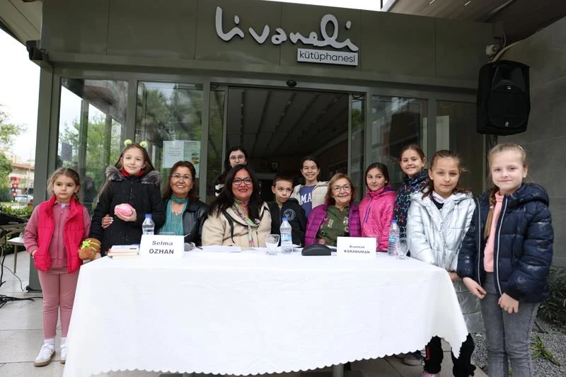 Bayraklı’da minikler Livaneli Kütüphanesi’nde buluştu