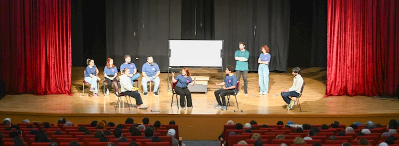 Taş Kağıt Makas Ekibi Yeniden Sahnedeydi