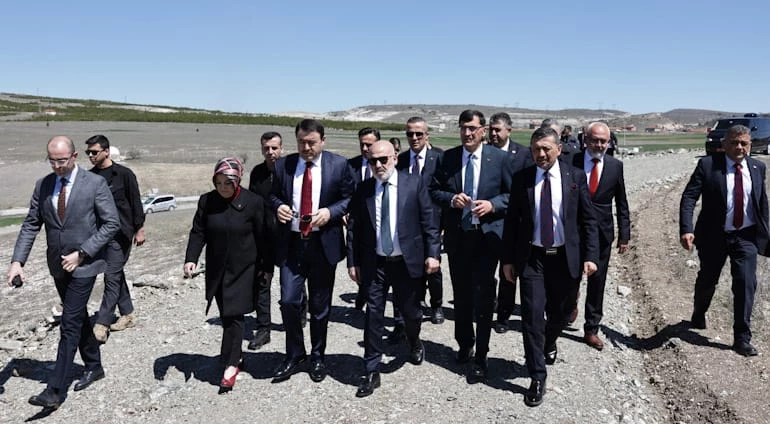 SAHİPSİZ HAYVANLAR İÇİN DOĞAL YAŞAM ALANI PROJE SAHASI İNCELENDİ