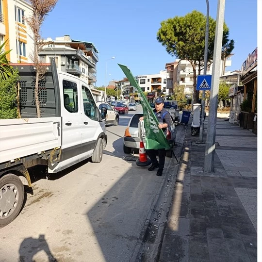 Büyükşehir Zabıta kaldırım işgaline geçit vermiyor