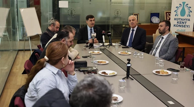 BELEDİYE BAŞKANIMIZ EYÜP KAHVECİ ÜÇ AYLIK FAALİYETLERİ DEĞERLENDİRDİ