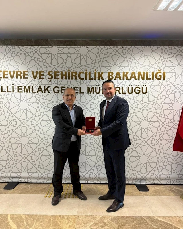 Başkan Öztaş’tan Başkent’te Yoğun Mesai