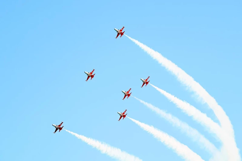Türk Yıldızları, Mersin Semalarına İlk İmzayı Prova Uçuşuyla Attı