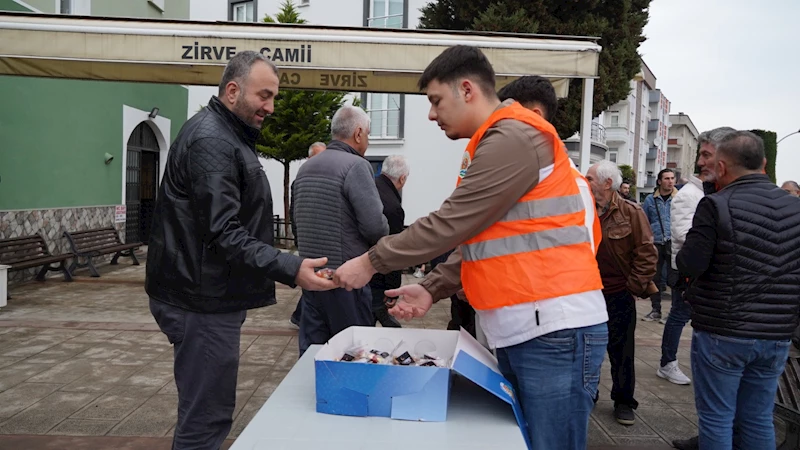 Atakum Belediyesinden bayram şekeri ikramı