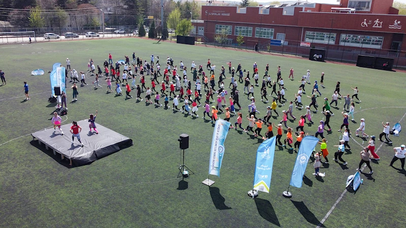 ESKİŞEHİRLİLER BAHARI SPORLA KARŞILADI