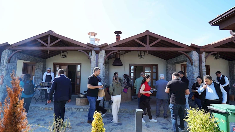 MÜZE MERAM, İRANLI MİSAFİRLERİNİ DE KENDİNE HAYRAN BIRAKTI