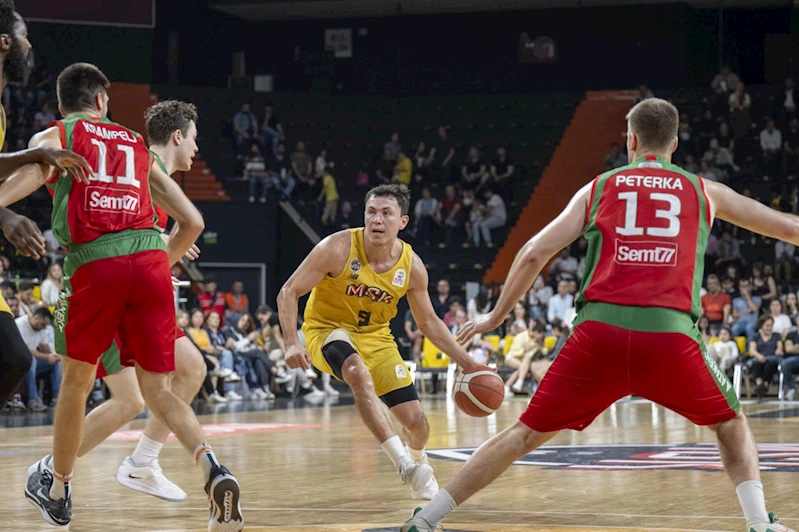 Carettalar, Yalovaspor’u 78-73 Yendi