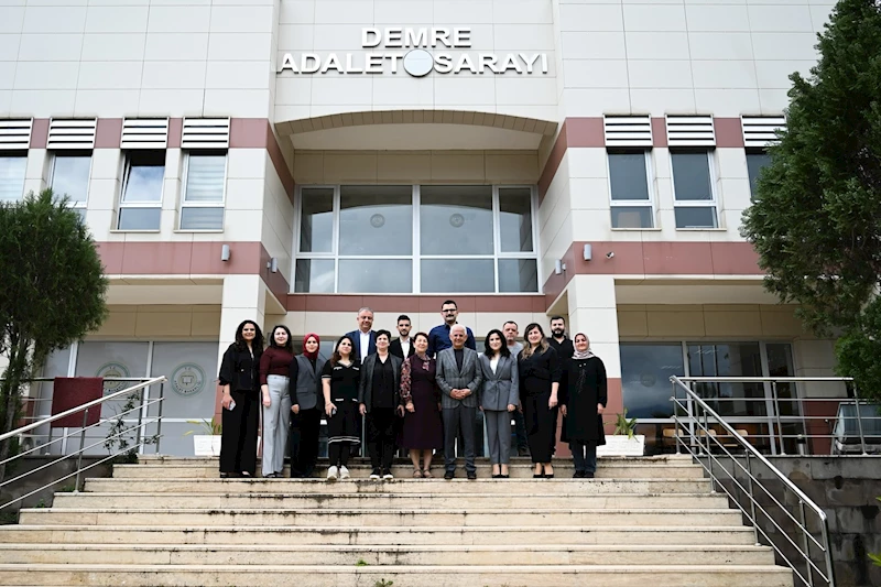 5 Nisan Avukatlar Günü