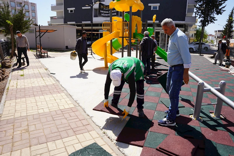 Kahta Belediyesi Parkları Yaza Hazırlıyor