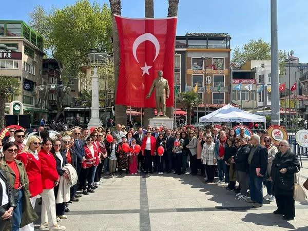 Egemenlik, kayıtsız şartsız milletindir.