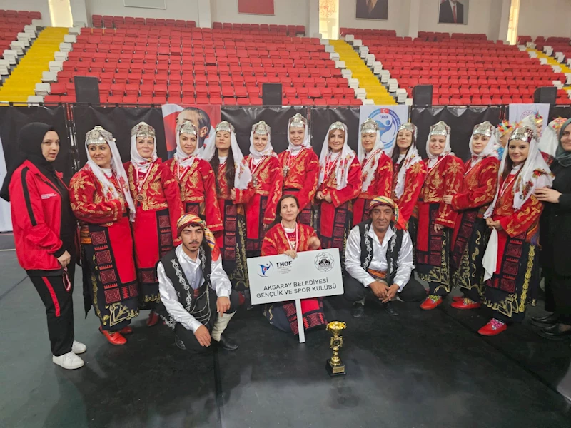 AKSARAY BELEDİYESİ HALK OYUNLARI EKİBİ KARAMAN BÖLGE FİNALLERİNDE ÜÇÜNCÜLÜK KUPASI KAZANDI