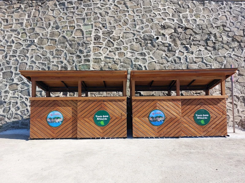 ÇÖP KONTEYNERLERİ HİJYENİK VE ESTETİK BİR GÖRÜNÜME KAVUŞTU