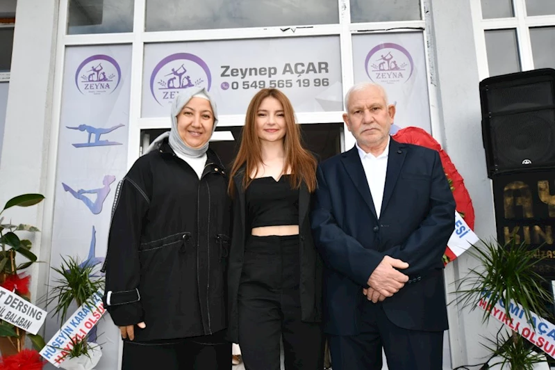 Başkan Seyhan Kılınçarslan, İşyeri Açılışına Katıldı