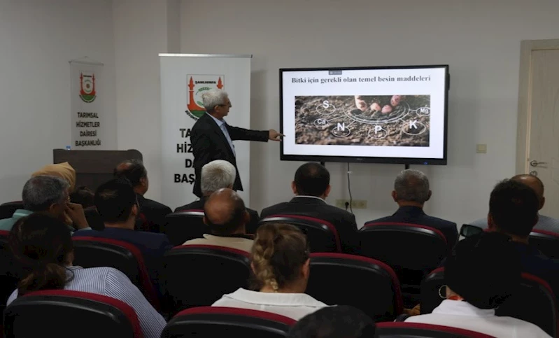 ŞANLIURFA BÜYÜKŞEHİR BELEDİYESİ’NDEN ÇİFTÇİLERE GÜBRELEME EĞİTİMİ