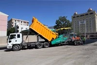 Mardin Büyükşehir Belediyesi Artuklu İlçesinde Asfalt Çalışmalarını Sürdürüyor