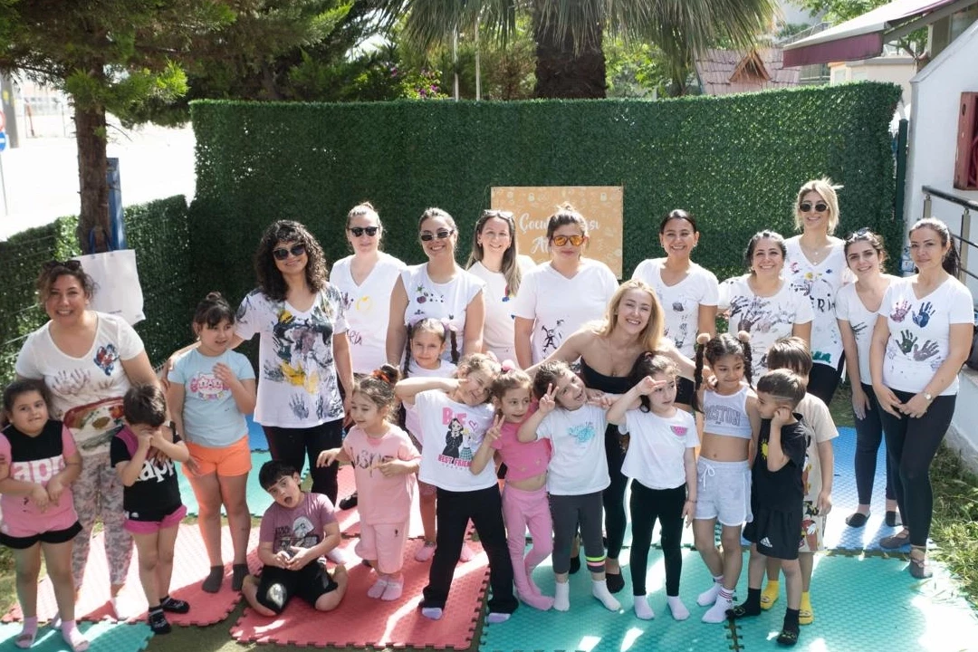 Yuvamız İzmir’de anneleri mutlu eden etkinlik