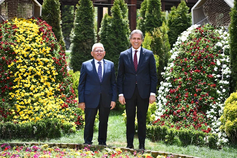Başkan Büyükkılıç’ı Ziyaret Eden AK Parti Genel Başkan Yardımcısı Demir: “Kayseri Bizim Onurumuz, Gururumuz”