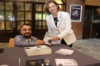 BAŞKAN ÜNLÜCE BURAK SAKÇI İLE BİR ARAYA GELDİ