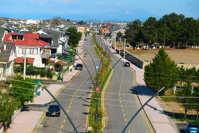 Büyükşehir’den şehrin dört bir yanına ‘yeşil’ dokunuş: 13 ayda tam 2 bin 447 ağaç toprakla buluştu