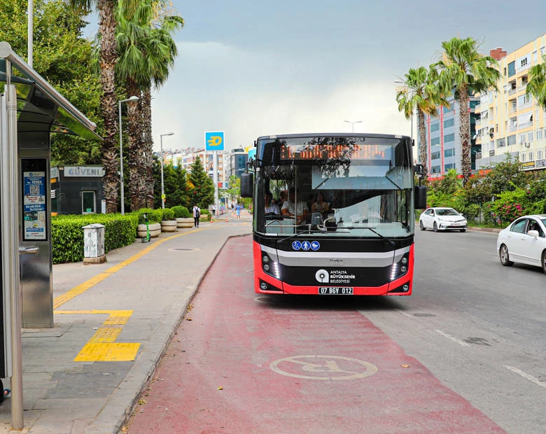 Büyükşehir’e ait toplu ulaşım araçları 19 Mayıs’ta ücretsiz