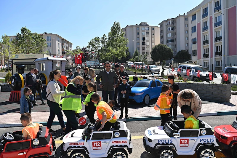 Başkan Nallar Trafik Park’ta Miniklerle Bir Araya Geldi