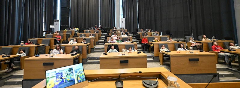 Çocuk Meclisi Toplantıları Sürüyor