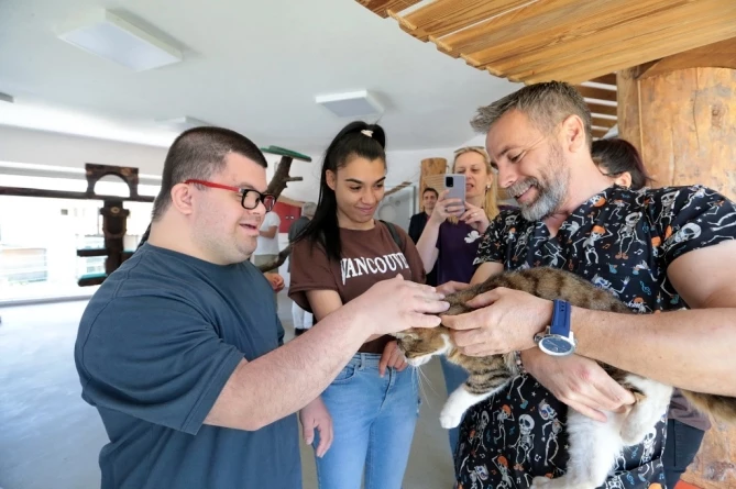 Konak Belediyesi’nden Sevgi Dolu Buluşma